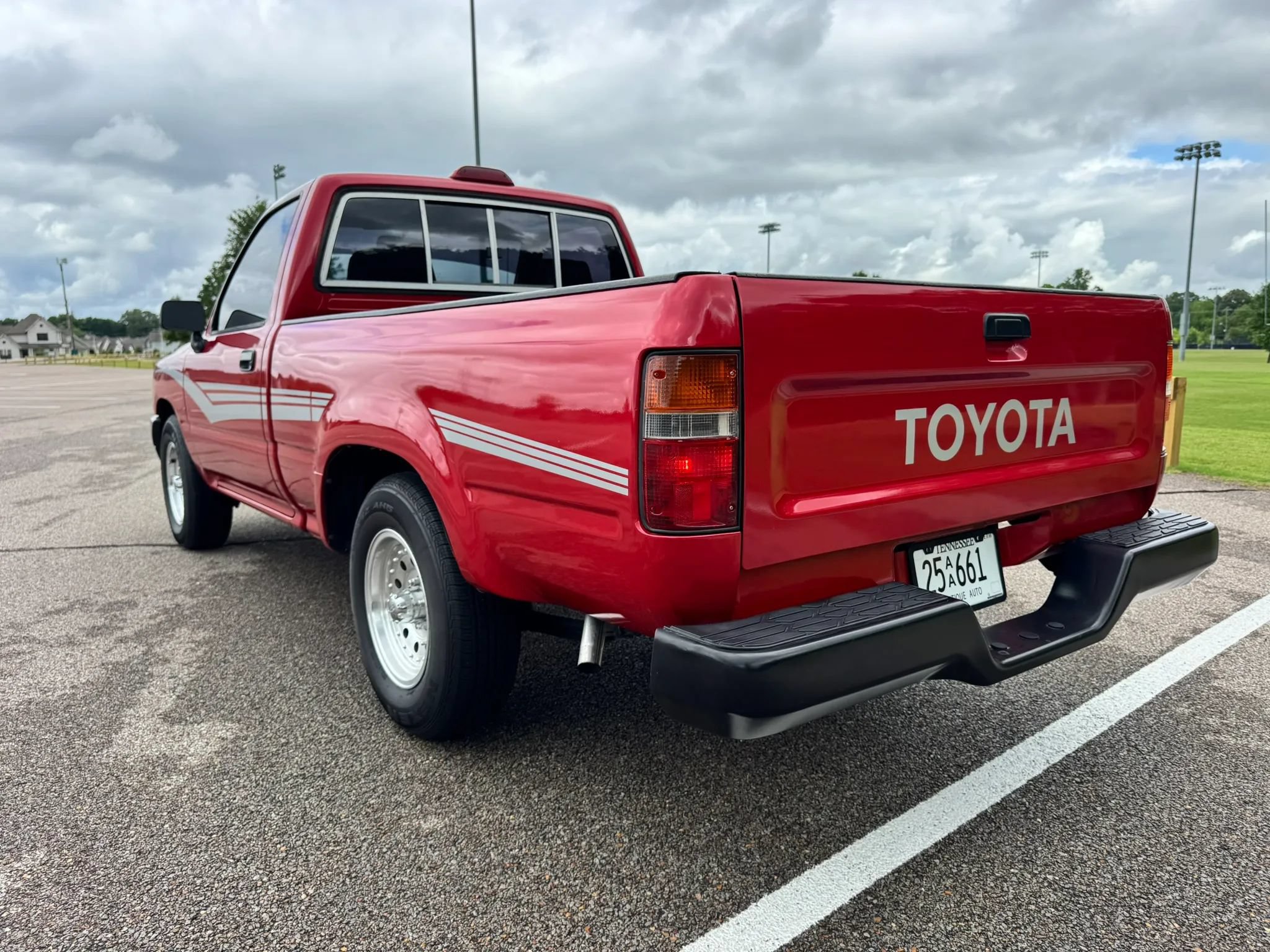 Used 1994 Toyota Pickup 2WD Regular Cab image 5