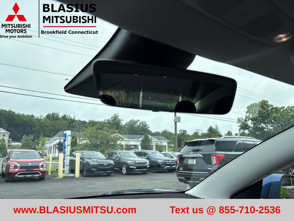 Used 2022 Tesla Model 3 Long Range AWD/4WD image 32