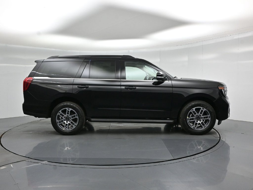 New 2026 Ford Expedition Active AWD/4WD image 26