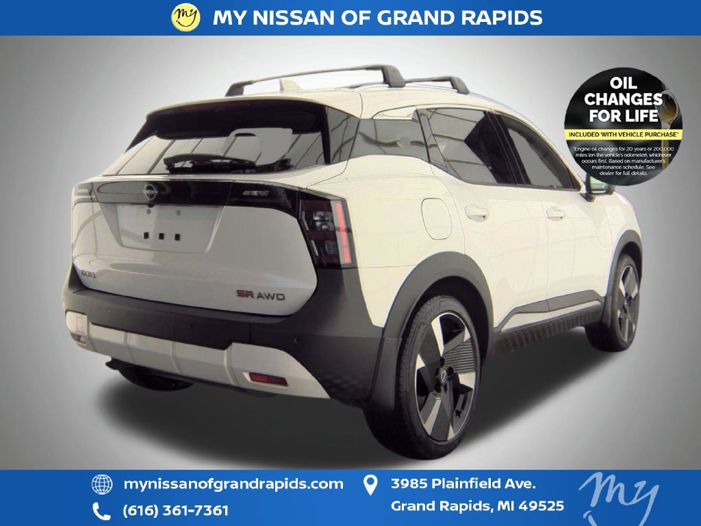 Certified 2025 Nissan Kicks SR w/ SR Premium Package AWD/4WD image 6