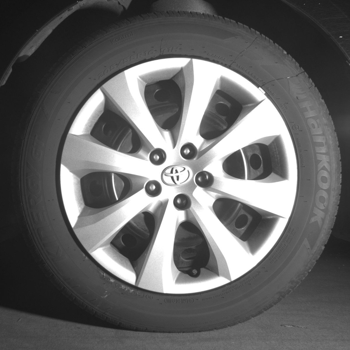 Used 2025 Toyota Corolla LE FWD image 12