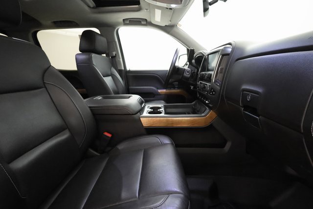 Used 2018 Chevrolet Silverado 1500 LTZ w/ Sport Package image 26