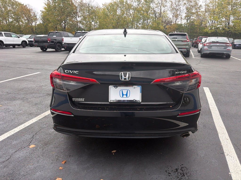 Used 2024 Honda Civic Sport image 4