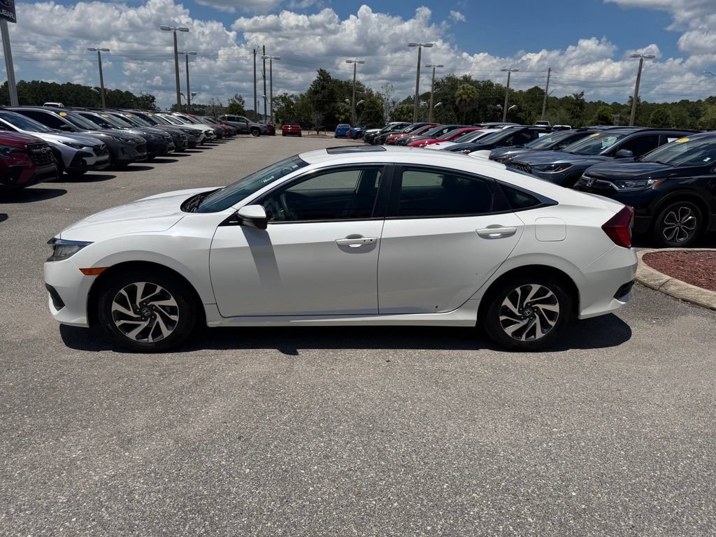 Used 2018 Honda Civic EX image 10
