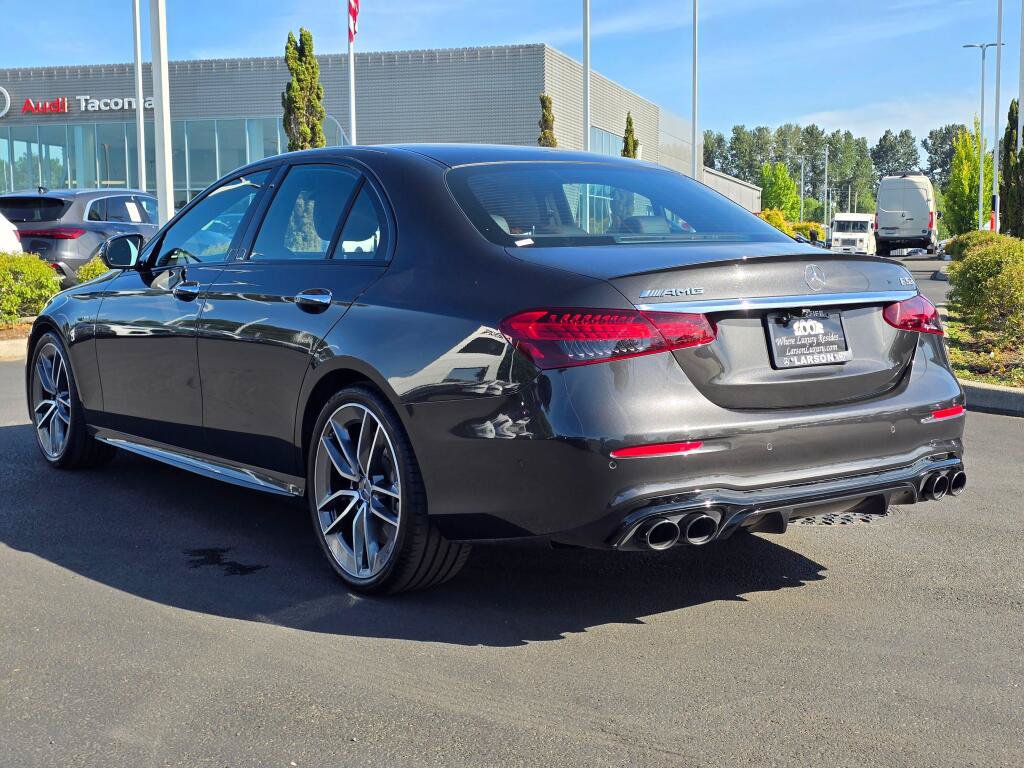 Used 2021 Mercedes-Benz E 53 AMG 4MATIC Sedan image 4