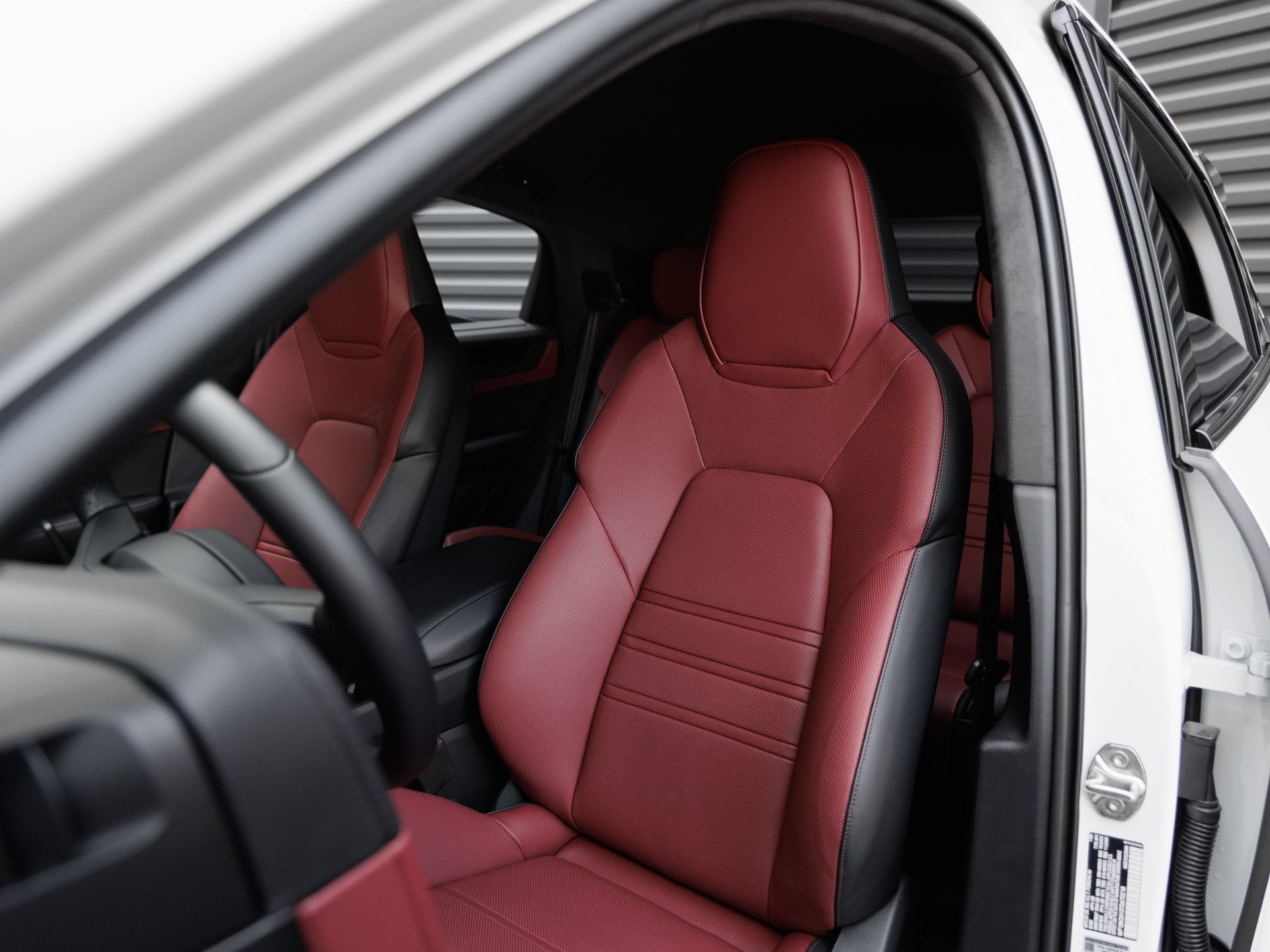 New 2026 Porsche Cayenne Turbo GT AWD/4WD image 5