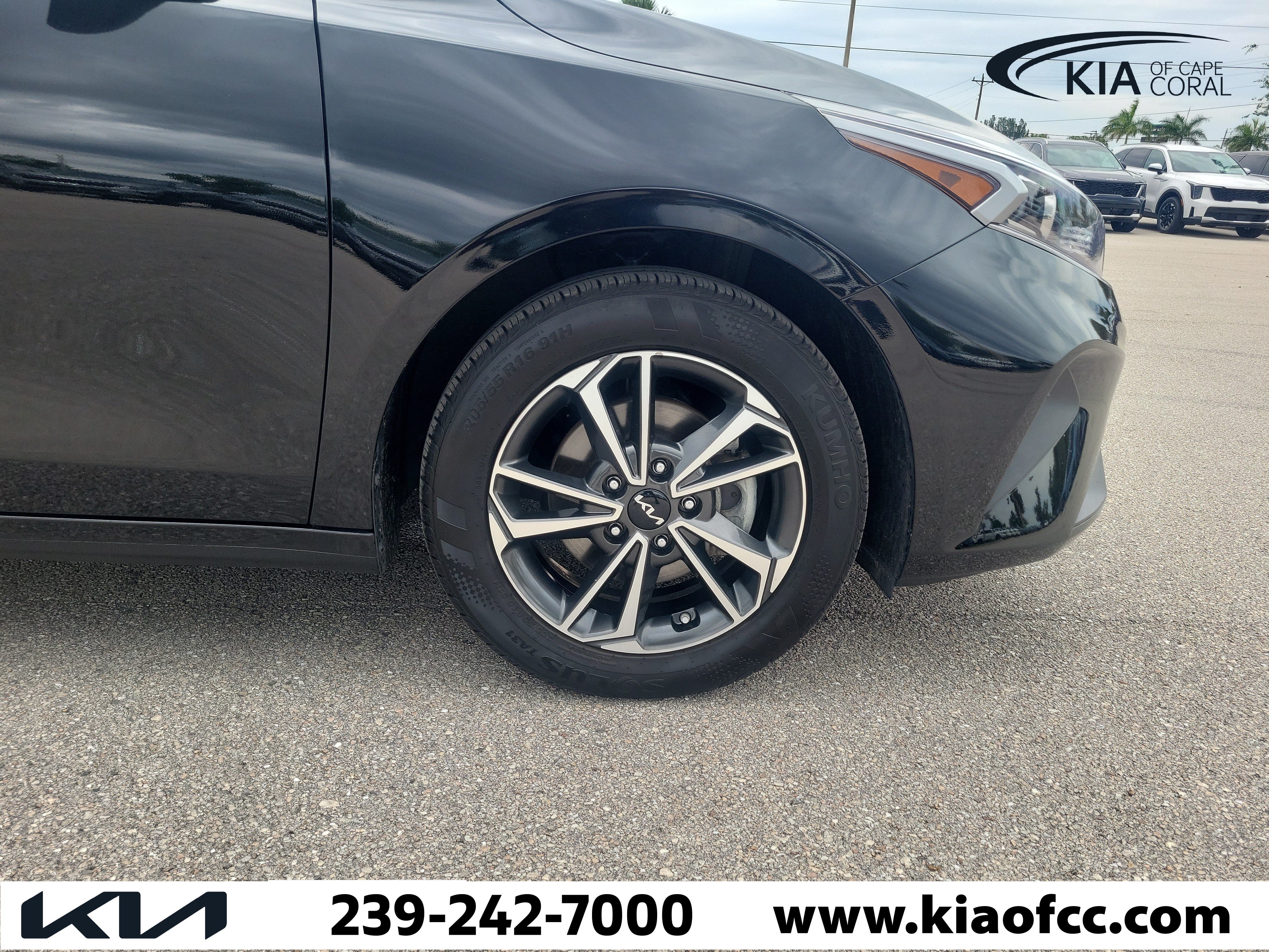 Certified 2024 Kia Forte LXS w/ LXS Technology Package FWD image 7