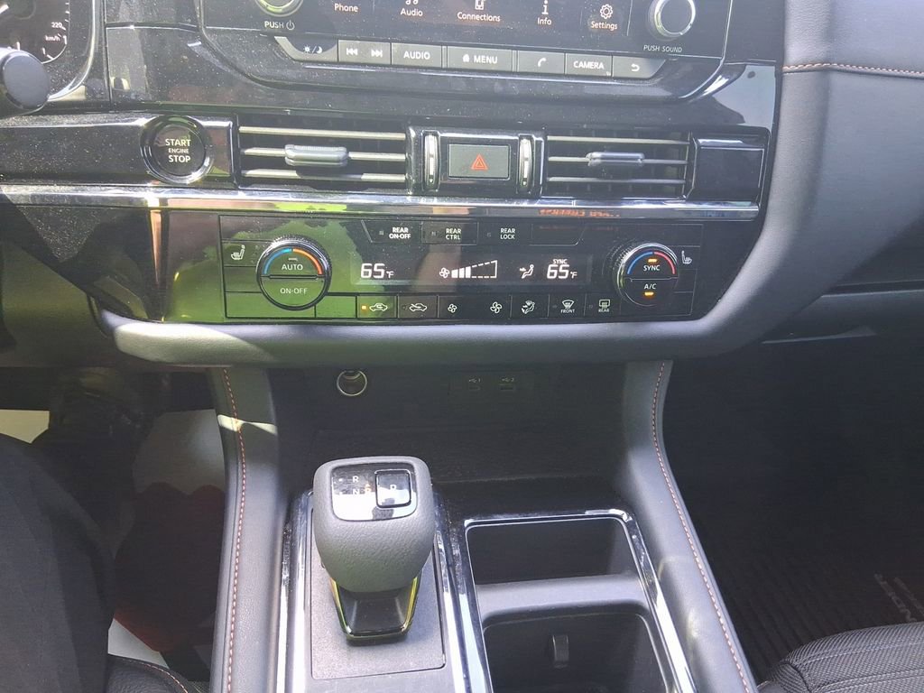 Used 2025 Nissan Pathfinder Rock Creek image 21