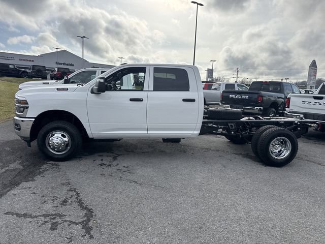 New 2026 RAM 3500 Tradesman w/ Chrome Appearance Group A image 10