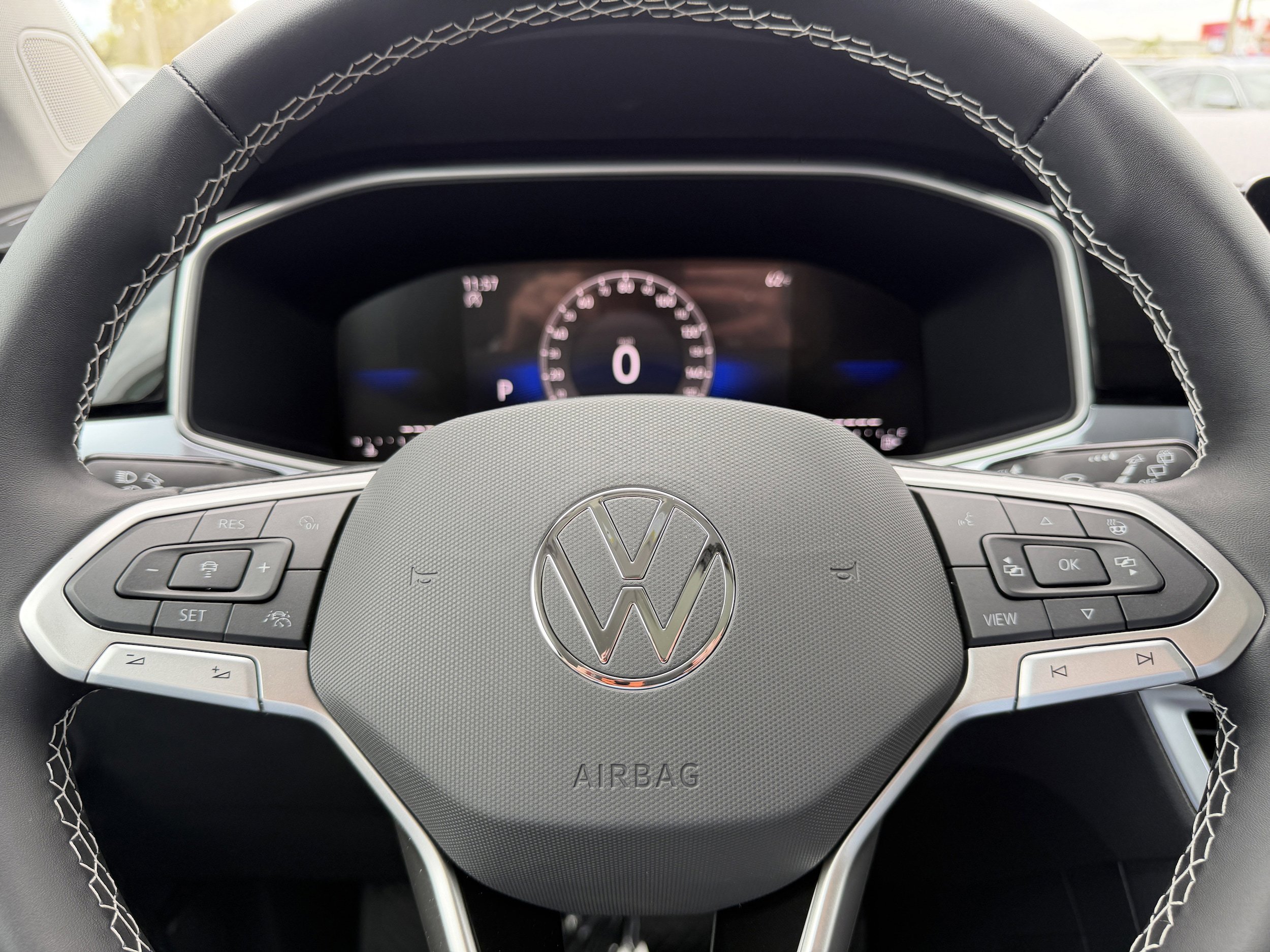 New 2026 Volkswagen Taos SE image 26