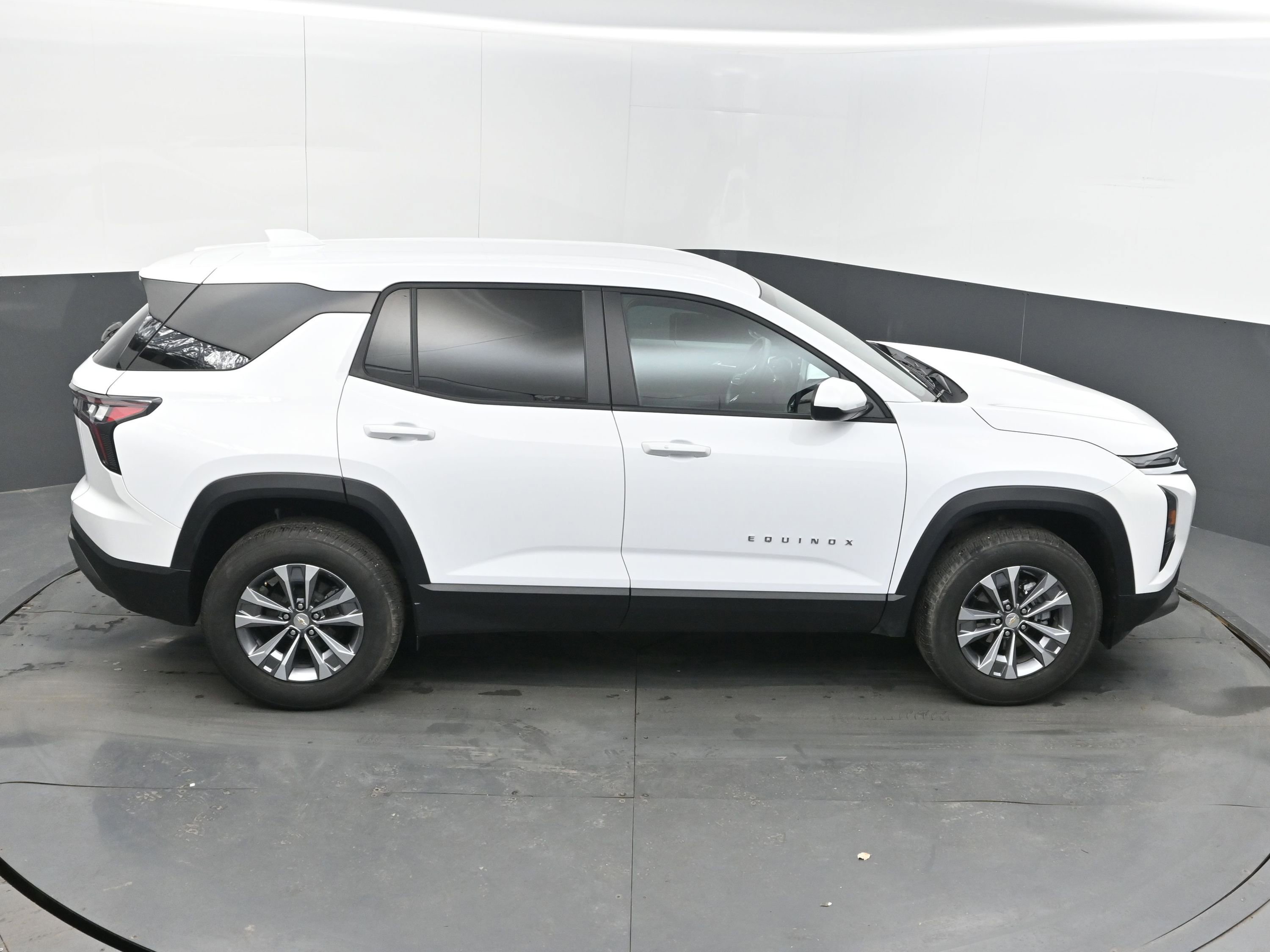 Certified 2025 Chevrolet Equinox LT image 38