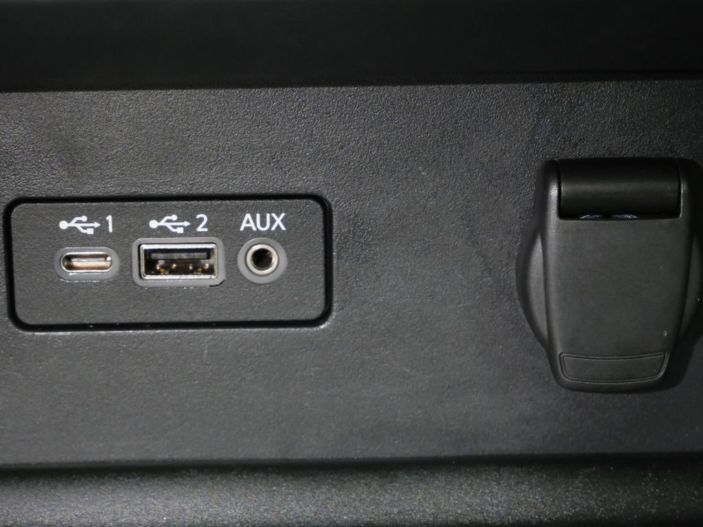 Used 2021 Nissan Altima 2.5 SR w/ SR Premium Package image 21