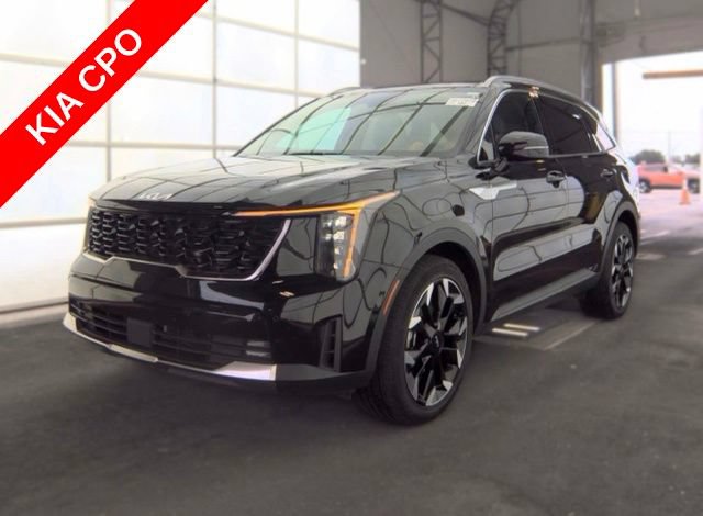 Certified 2025 Kia Sorento EX w/ Panoramic Sunroof Package