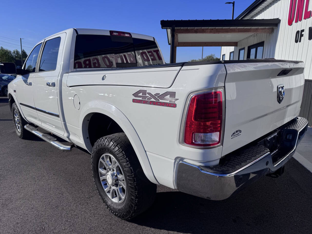 Used 2014 RAM 2500 Laramie w/ Convenience Group AWD/4WD image 10