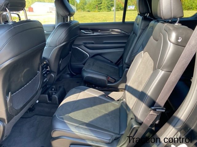 Used 2022 Jeep Grand Cherokee L Laredo image 26