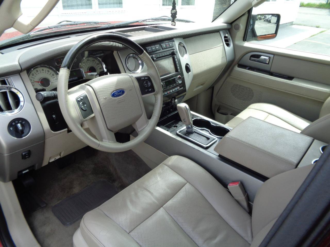 Used 2013 Ford Expedition EL Limited AWD/4WD image 22