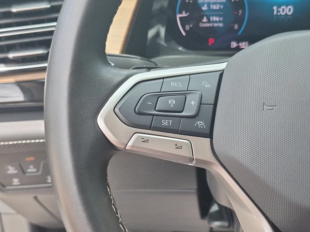 Used 2025 Volkswagen Atlas SE FWD image 20