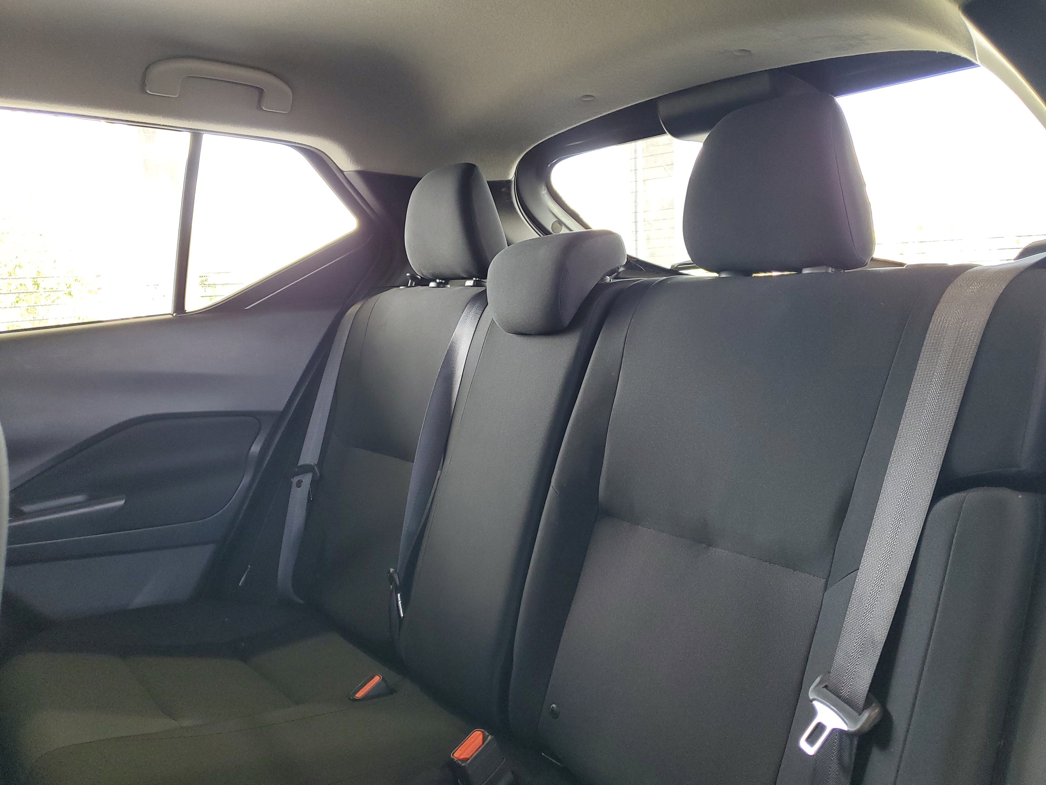 Used 2023 Nissan Kicks S FWD image 8