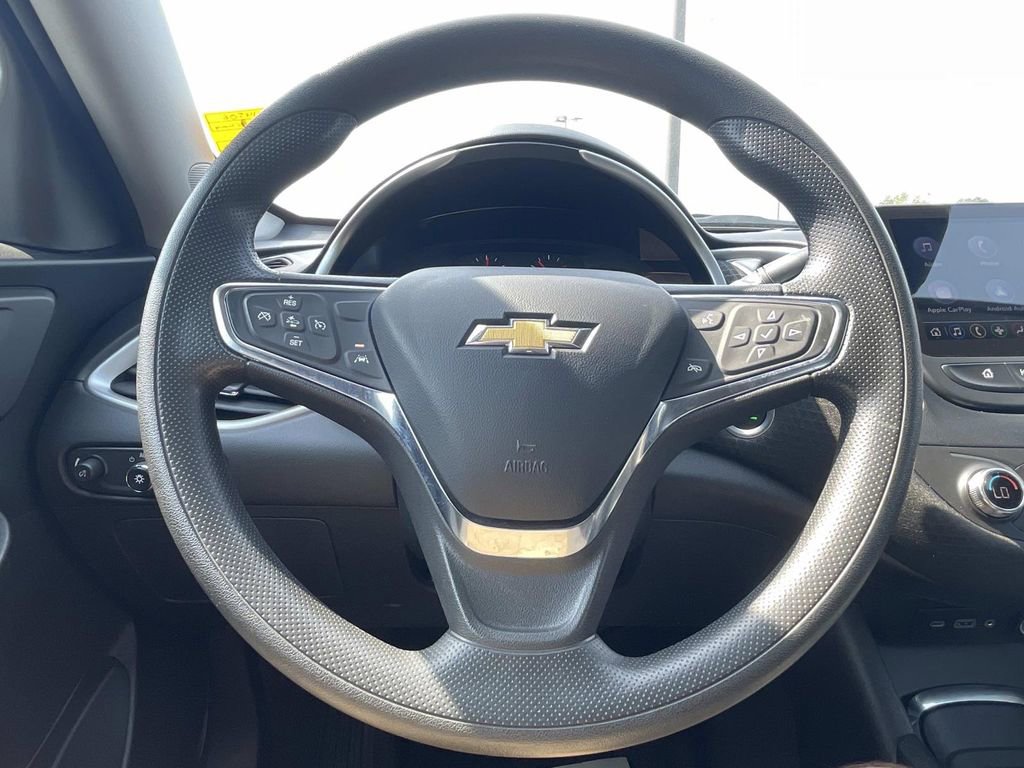 Used 2023 Chevrolet Malibu LT image 25