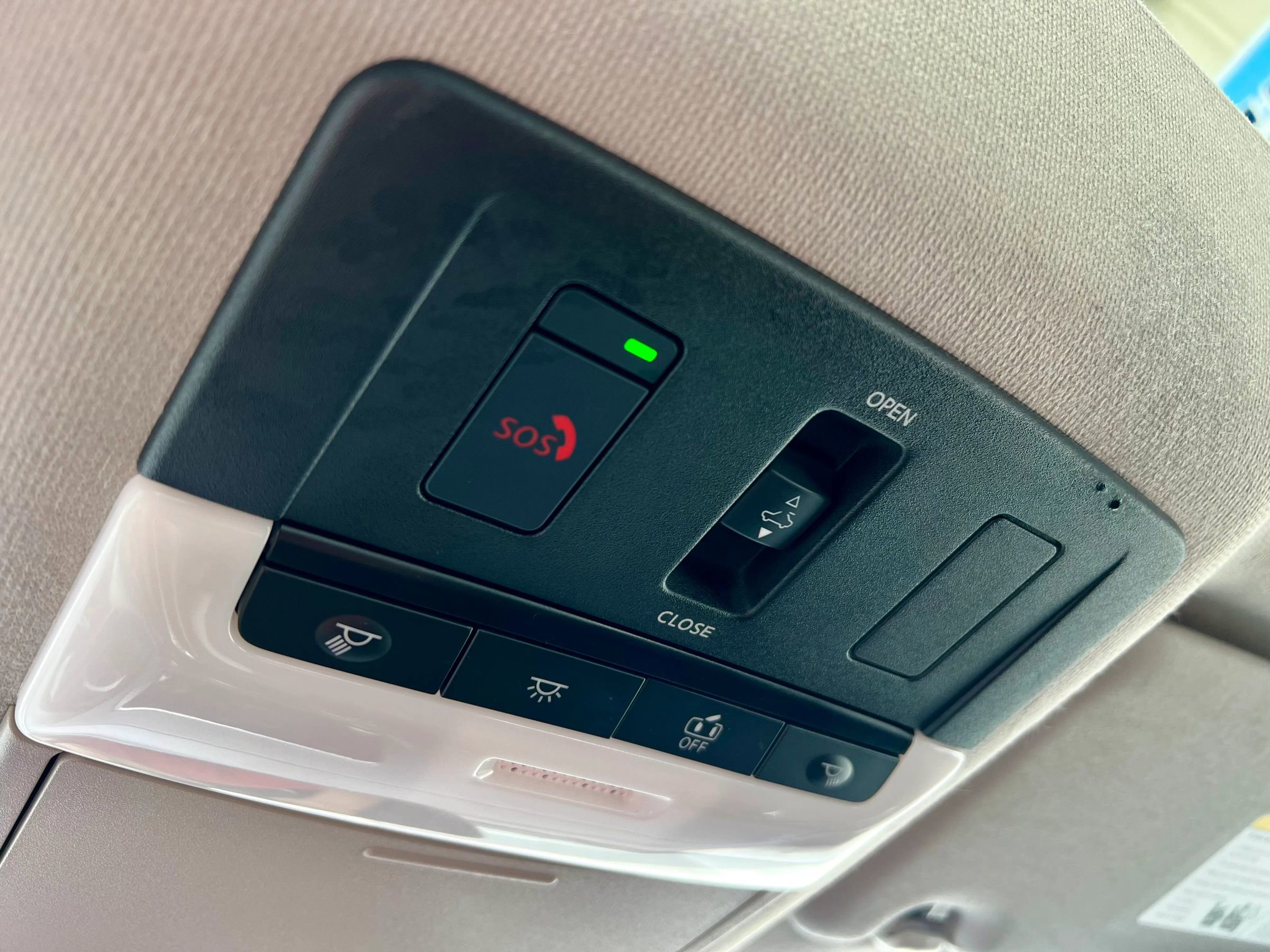 Used 2023 Nissan Sentra SR w/ SR Premium Package image 25