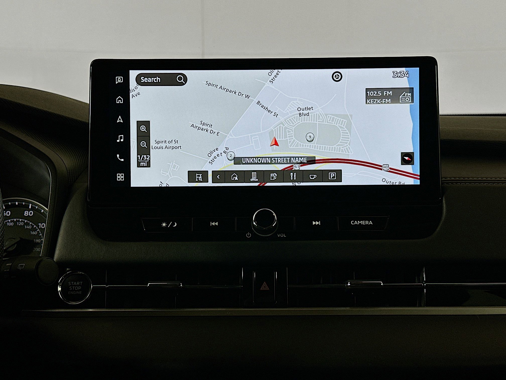 Used 2025 Mitsubishi Outlander SE image 22