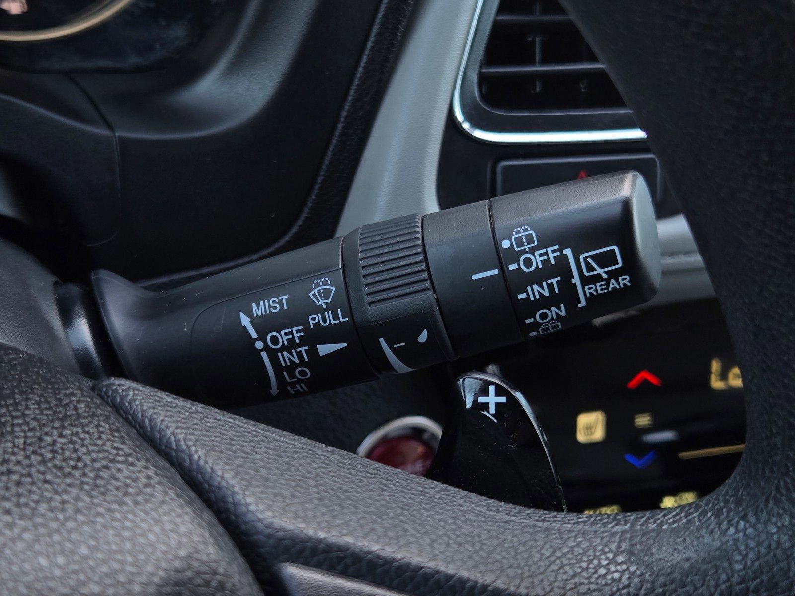 Used 2017 Honda HR-V EX image 24