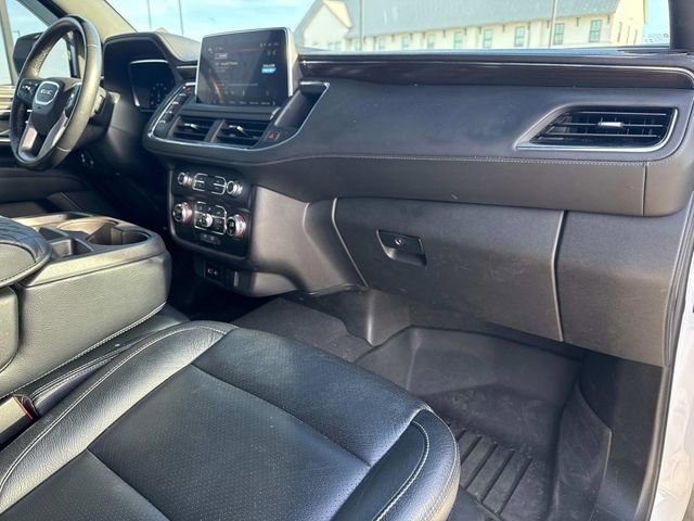 Used 2023 GMC Yukon XL SLE image 18