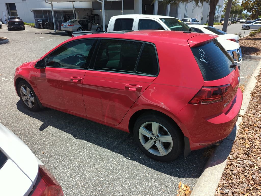 Used 2017 Volkswagen Golf Wolfsburg Edition FWD image 3