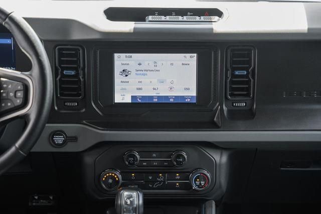 Used 2023 Ford Bronco Black Diamond image 23