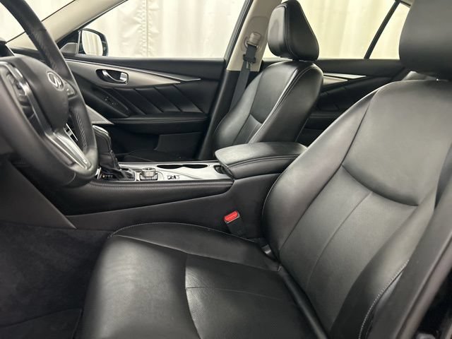 Used 2023 INFINITI Q50 Luxe AWD/4WD image 9