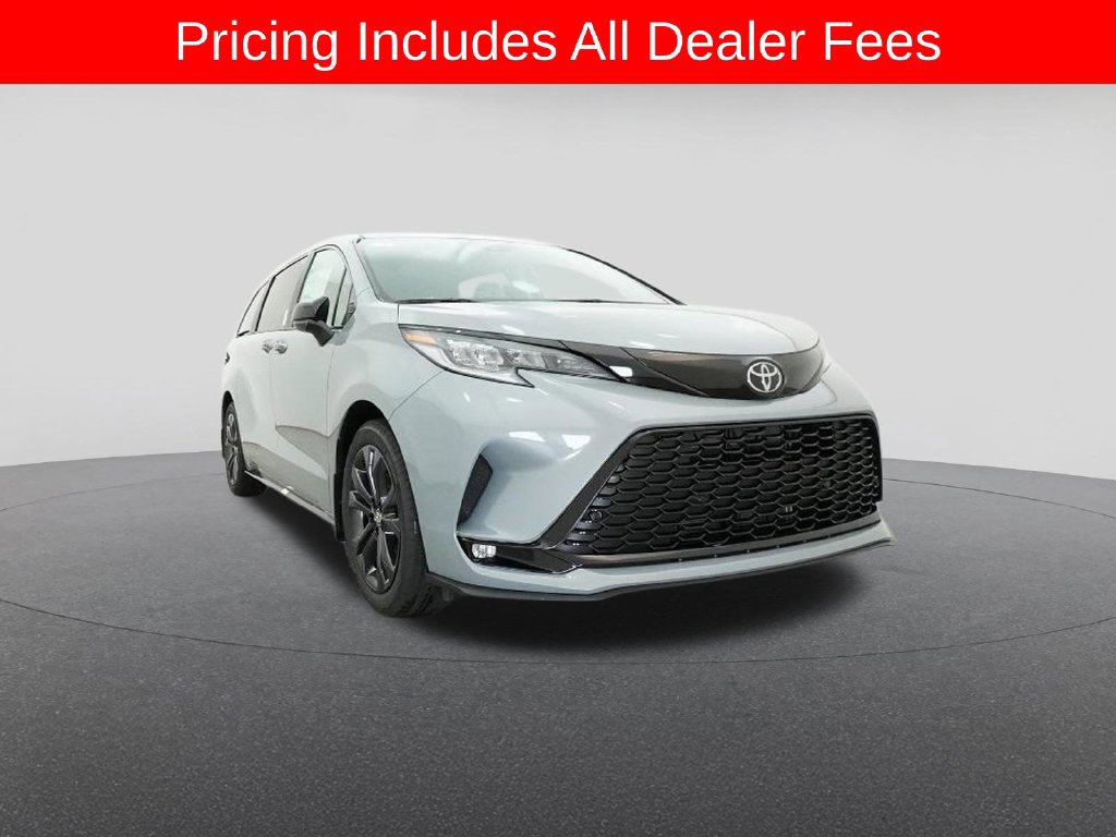 New 2026 Toyota Sienna XSE FWD image 30