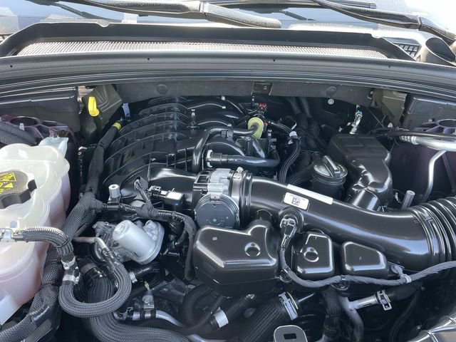 Used 2024 Jeep Grand Cherokee Limited image 38