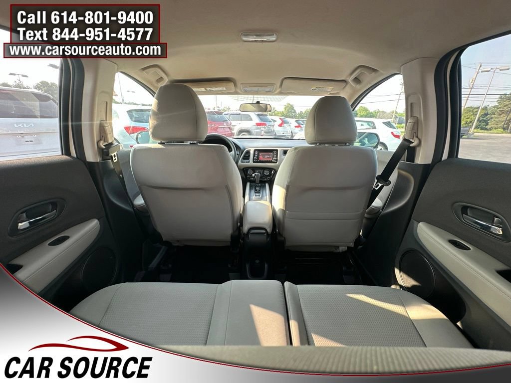 Used 2020 Honda HR-V LX image 27