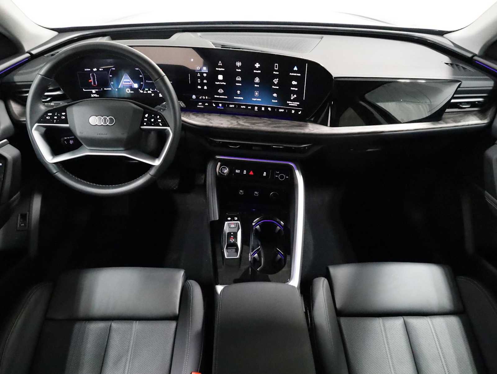 Certified 2025 Audi Q5 Premium AWD/4WD image 24