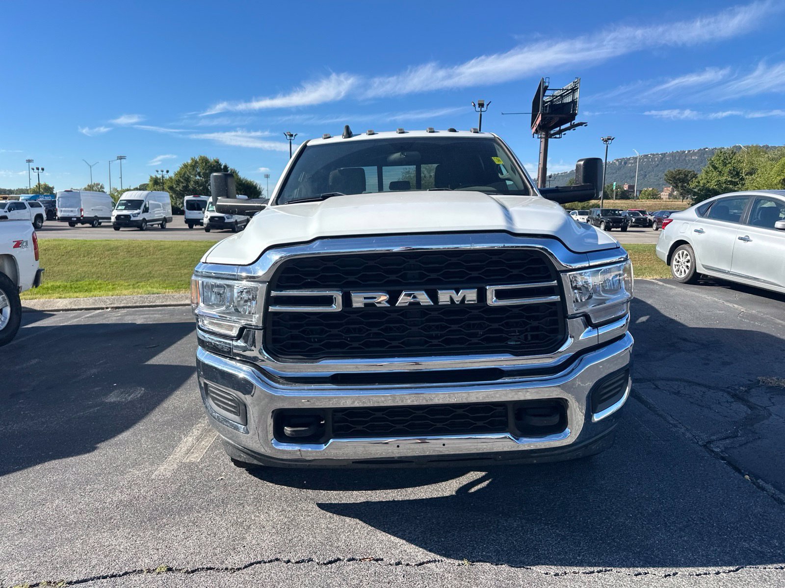 Used 2022 RAM 3500 Tradesman AWD/4WD image 2