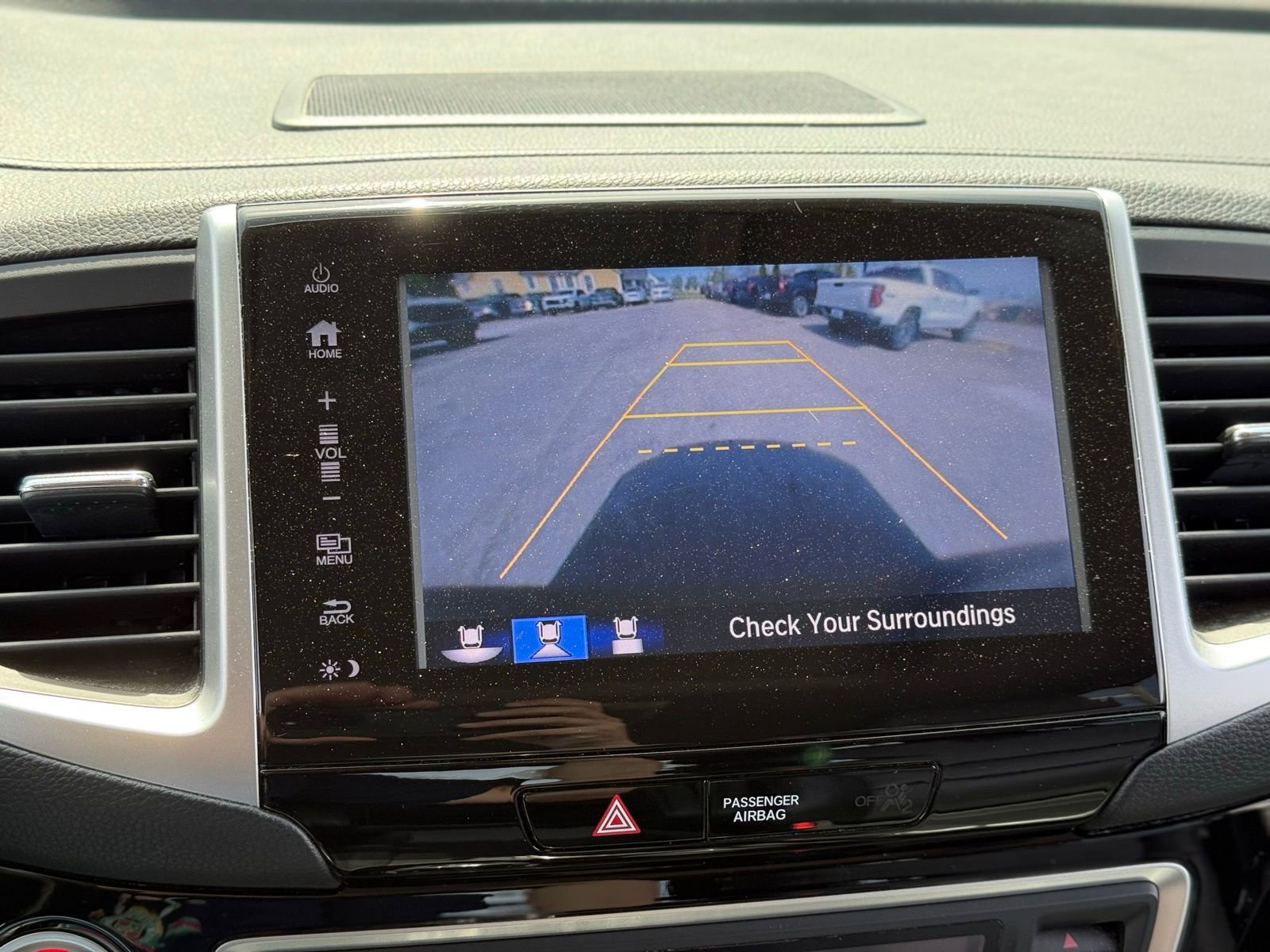 Used 2017 Honda Pilot Touring image 27