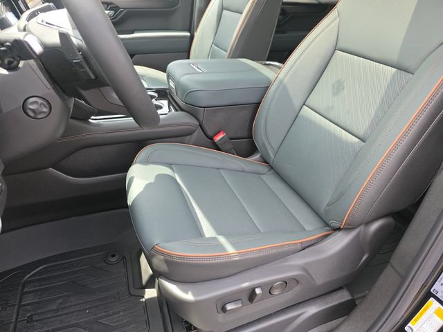 New 2026 GMC Yukon AT4 w/ AT4 Premium Plus Package AWD/4WD image 26