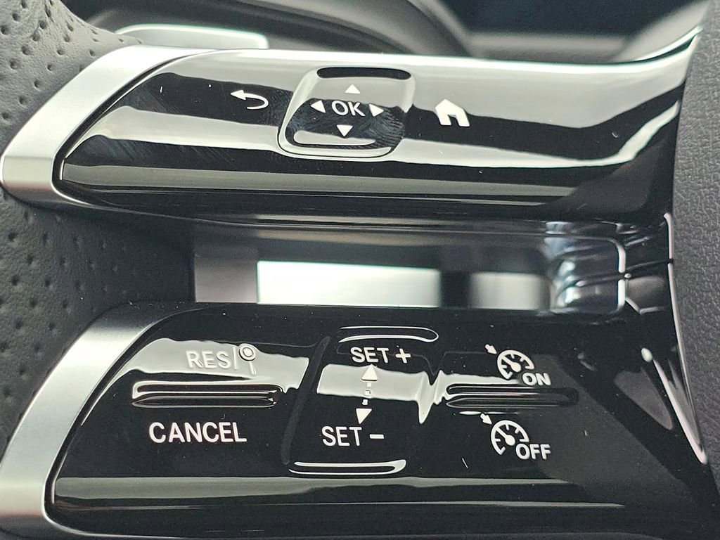 New 2026 Mercedes-Benz GLB 250 4MATIC image 32