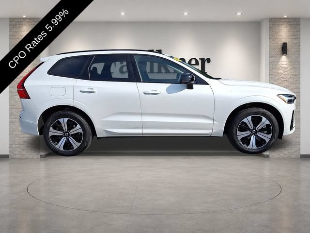 Certified 2024 Volvo XC60 T8 Core w/ Climate Package AWD/4WD image 9
