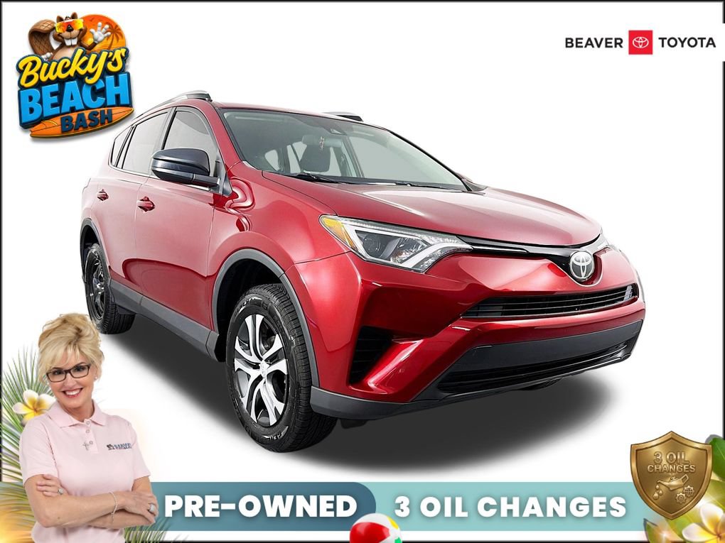 Used 2018 Toyota RAV4 LE FWD image 1
