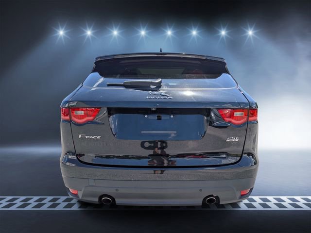 Used 2020 Jaguar F-PACE R-Sport image 4