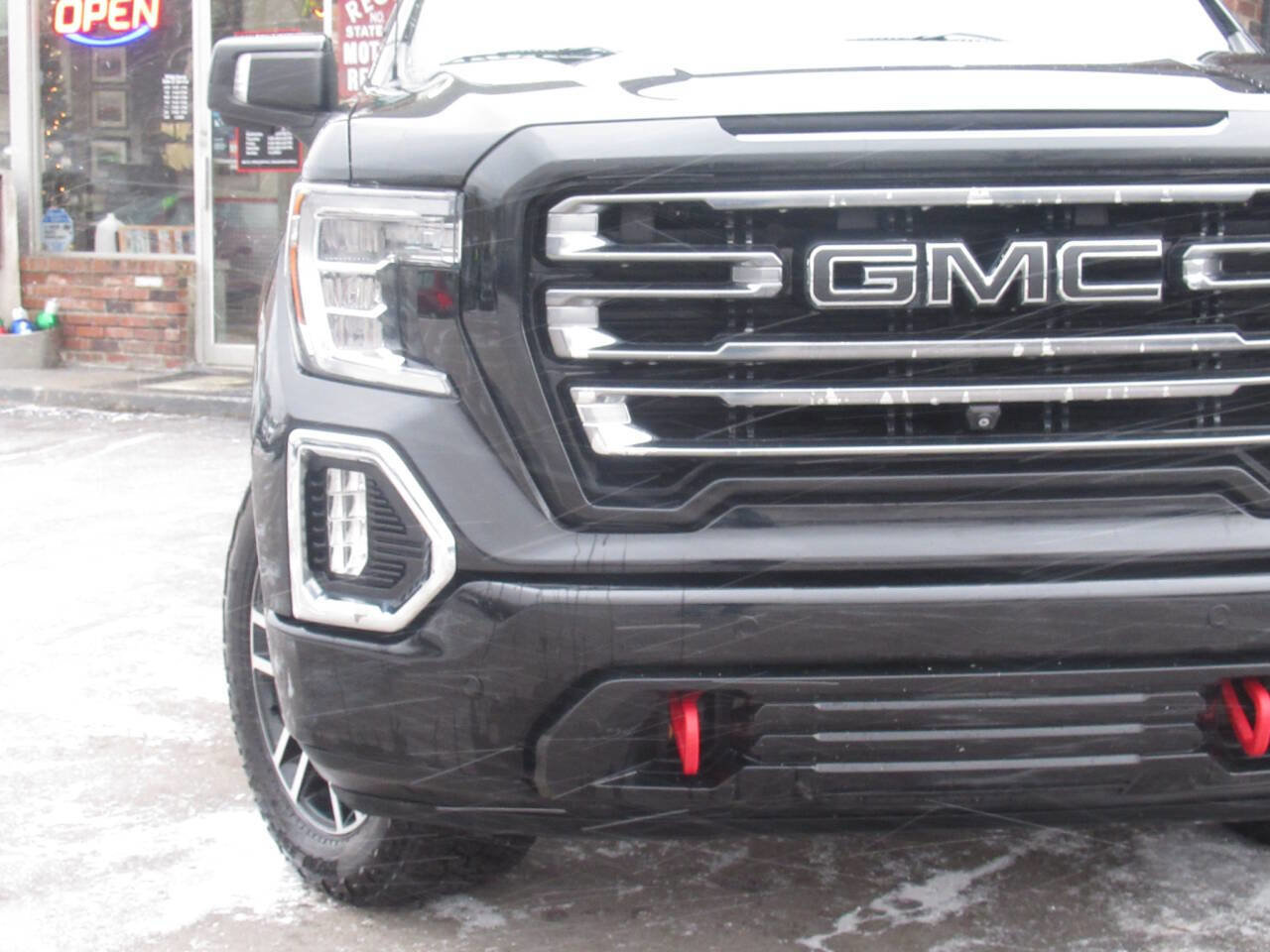 Used 2020 GMC Sierra 1500 AT4 image 3