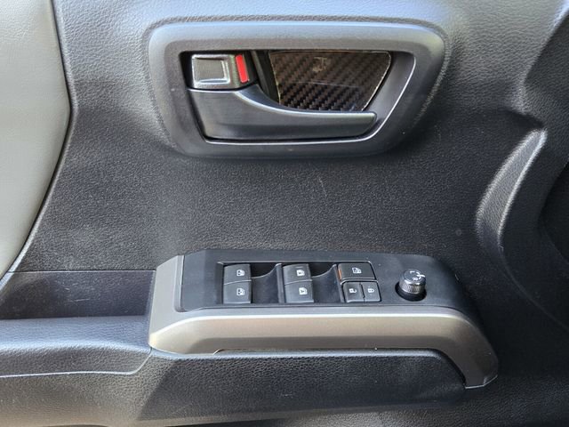 Used 2023 Toyota Tacoma SR5 w/ Technology Package image 24