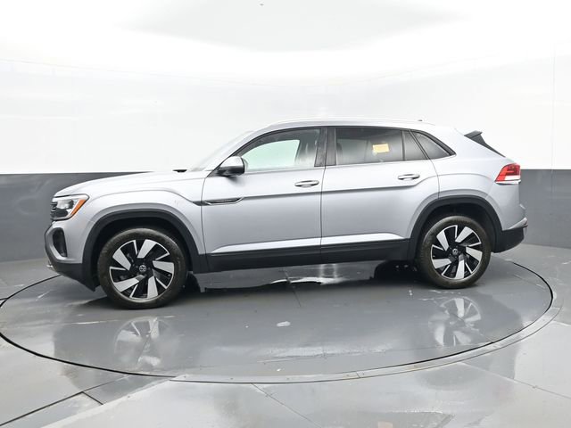Used 2024 Volkswagen Atlas Cross Sport SE image 5