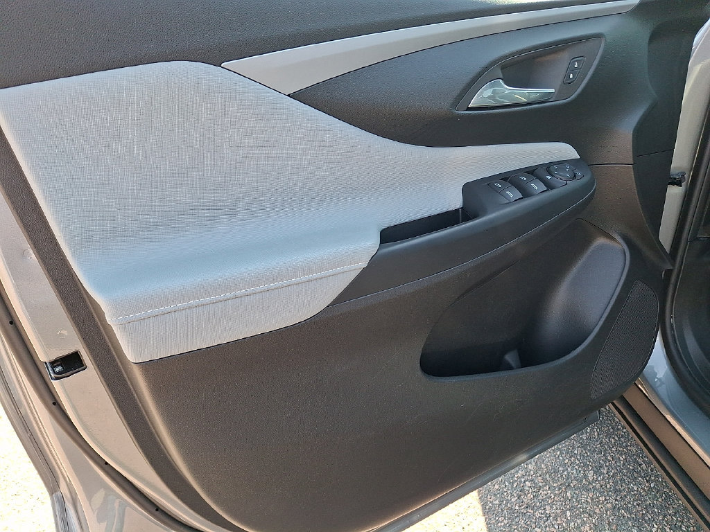 Used 2024 Buick Envista Preferred FWD image 14