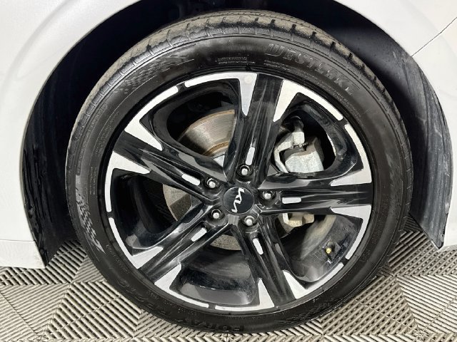 Used 2023 Kia K5 GT-Line w/ GT-Line Premium Package FWD image 29