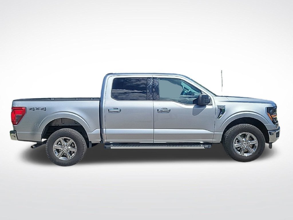 Used 2025 Ford F150 XLT w/ Equipment Group 301A Standard AWD/4WD image 4