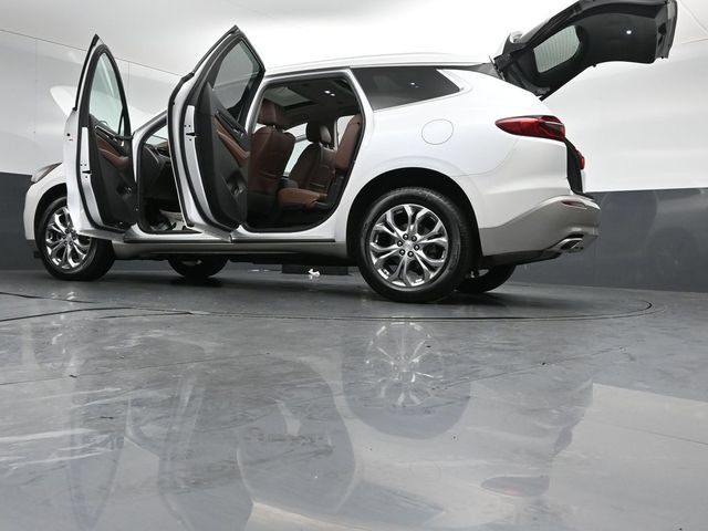 Used 2019 Buick Enclave Avenir w/ Avenir Technology Package AWD/4WD image 57