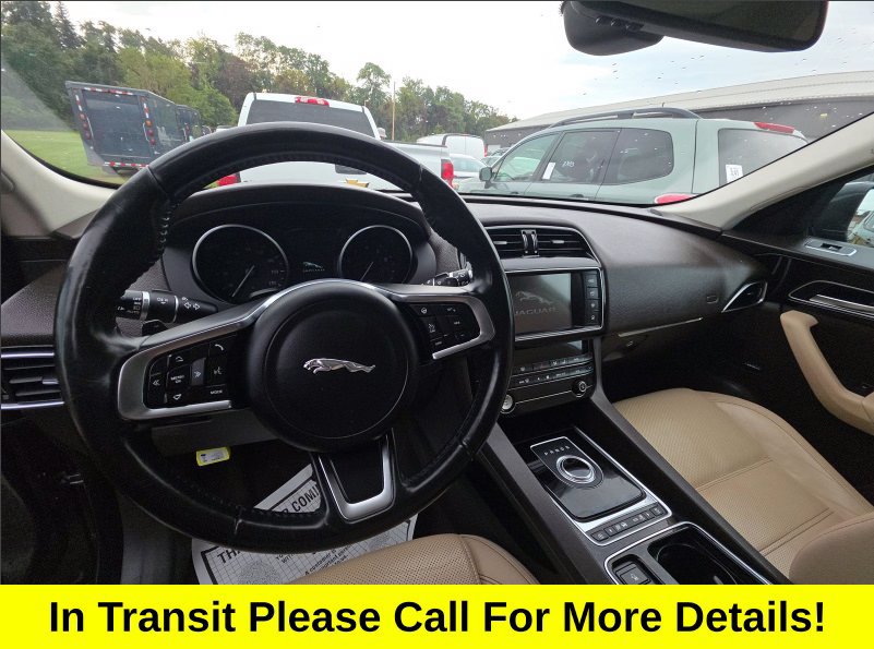 Used 2018 Jaguar F-PACE Prestige AWD/4WD image 6