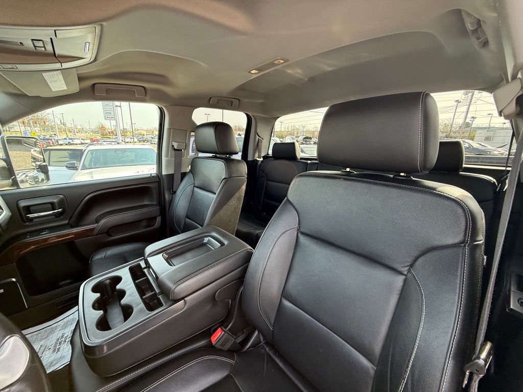 Used 2017 GMC Sierra 2500 SLT w/ Snow Plow Prep Package image 15